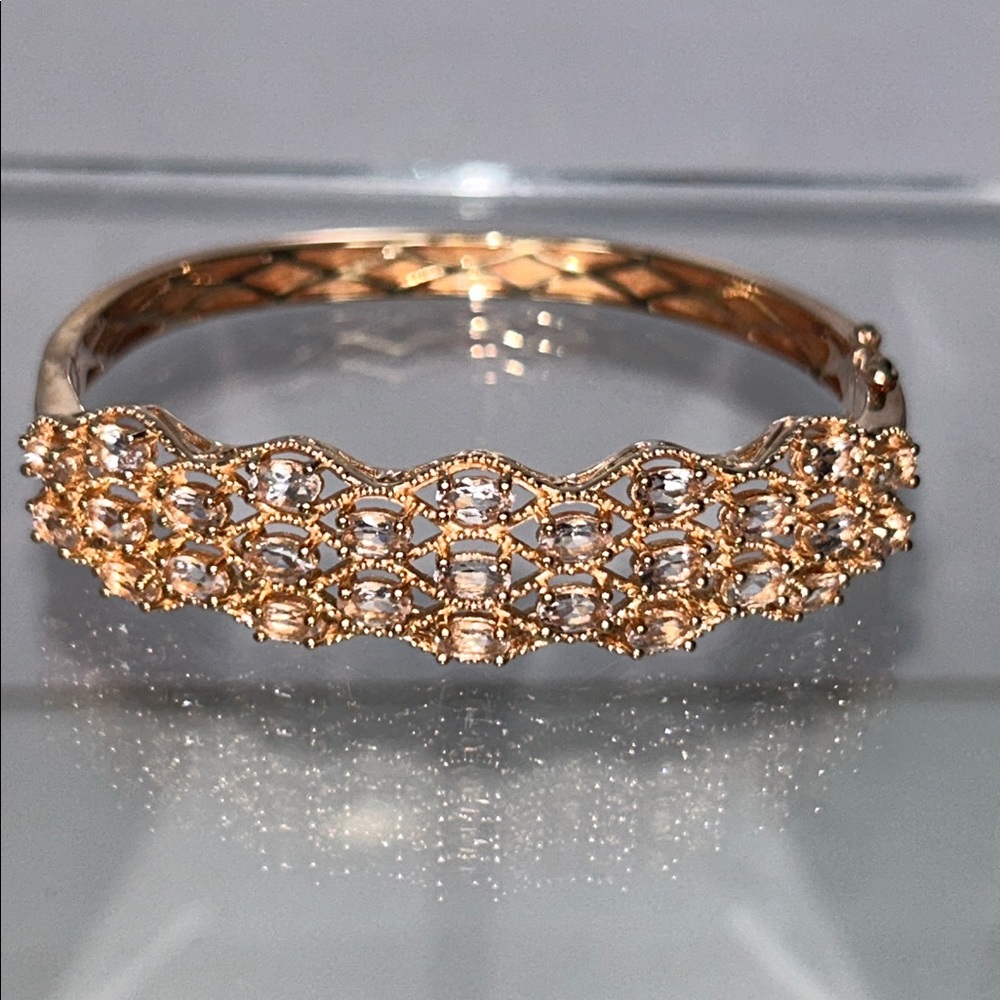 NWOT Designer Rose Gold Plated Sterling Silver Genuine Morganite Bangle Bracelet